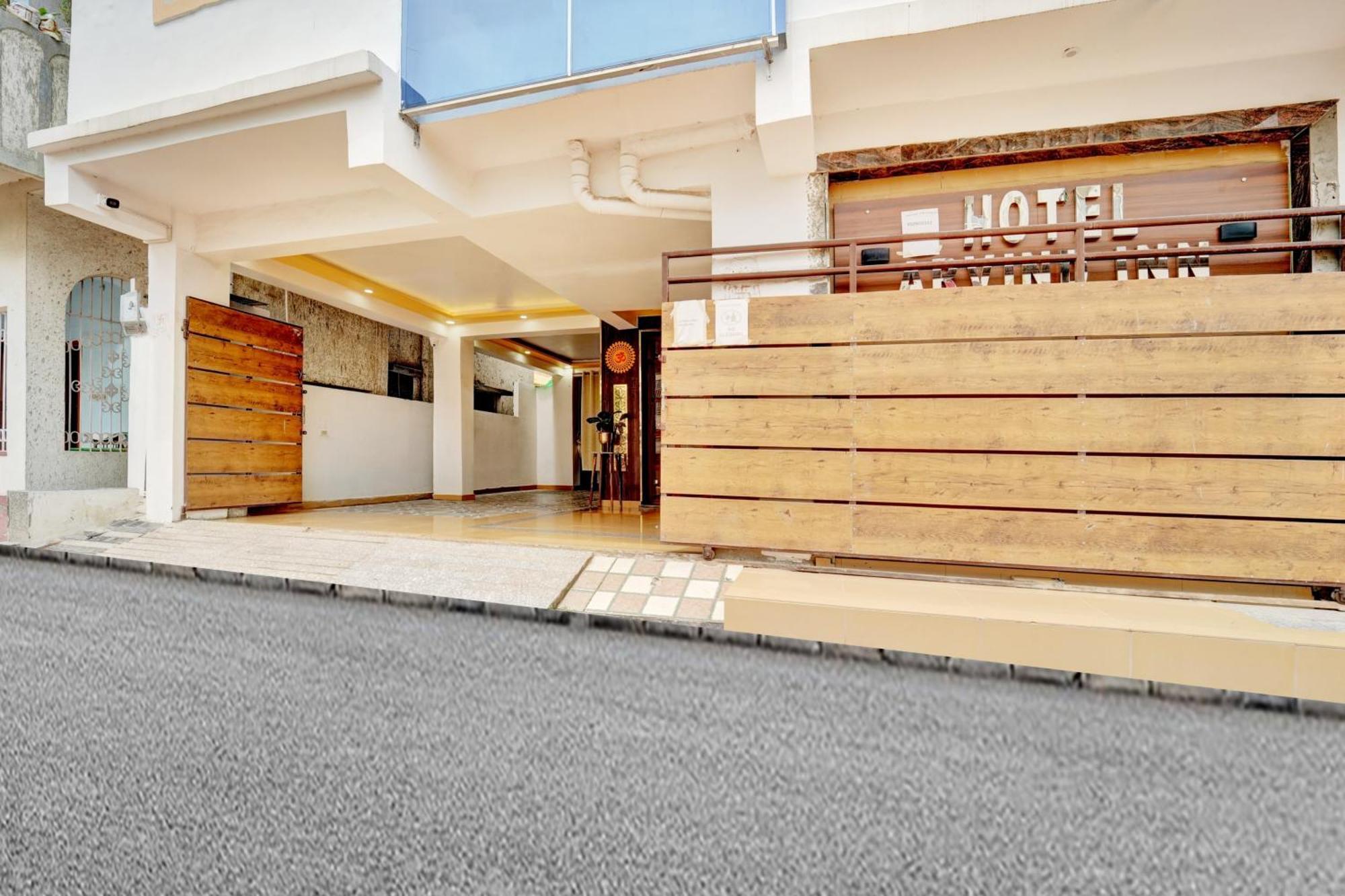 Danapur Hotel O Arvind Inn מראה חיצוני תמונה